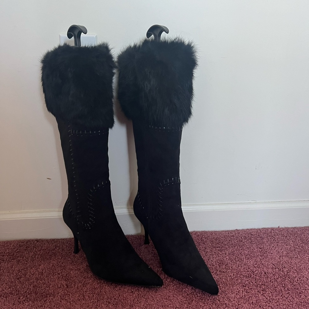 New Vertical Black Suede Boots with Fur Trim. Size 9